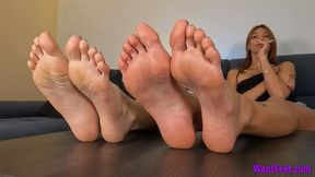 Smoky Temptation and Soles - Smoking - HD MP4