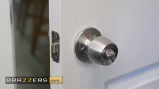 BRAZZERS - Busty MILF Bess Breast Finds The Right Moment To Steal Her Daughter's Bf For A Quick Fuck