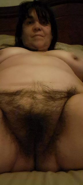 MILF Show Pussy Jerkoff