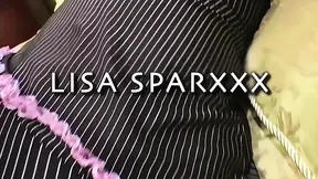 Lisa Sparxxx is a stacked stunner with an Afro and a love for fresh off the