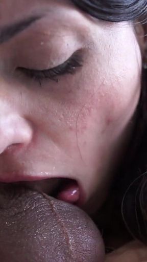 Passionate Sex in the Couch!