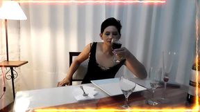 disfruta de la hermosa cojida del dia anterior , mientras espera a los ganadores de los dos dias de vacaciones, un dia con la diosa del sexo , perla lopez