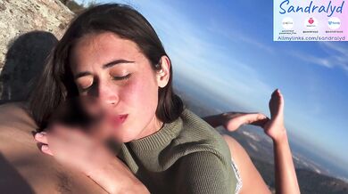 Blowjob with my latin ass and sexy feet