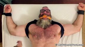 Bearded hairy hunk daddy Rick has his bare feet tickled