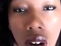 enorme ejac sur cette black