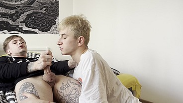 Juicy blowjob with cum on the face