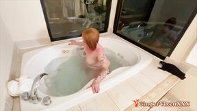 Big Booty Redhead Center of Desire