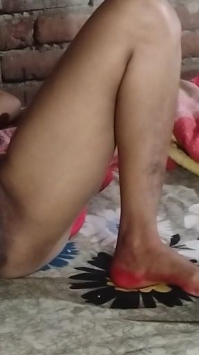 Desi bhabhi ki thukai in morning   Clip 3
