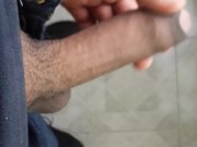 Jugando con mi verga