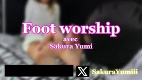 SAKURA YUMI - FOOT WORSHIP #2 : "Elle est magnifique !!"