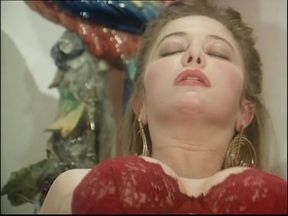 Hairy chicks fucked in threesome&#039;s and orgies