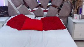 Amara Jons Members-Only Show