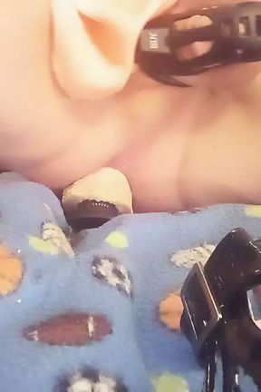 Mellissa takes her dildo deep