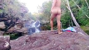 I stroked my dick near the waterfalls in Minas Gerais