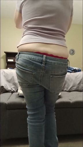 Jeans Slipping Down Exposing Pink Panties and Buttcrack