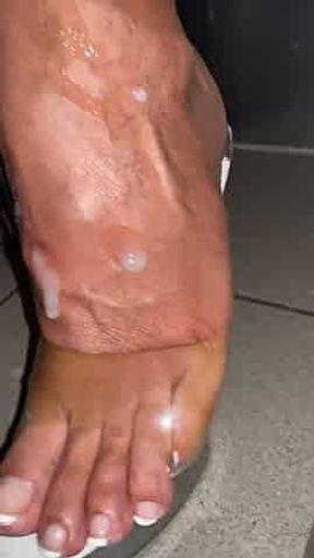 Cum on my feet 1