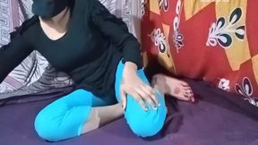 बेस्ट वाइफ वर्जिन को मोटा लंड से आदिवासी की जमकर चोदा 8 Min