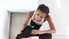 Pretty Hot Chick Kendall Woods Fucking A Big Large Cock