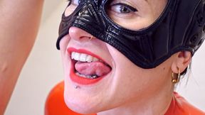 Biting Kitties in Latex and High Heels with Perverformer (AVI)