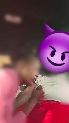 Her mouth devours my cock🌭 with wild desire