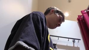 Czech Hunter: Screaming and Moaning in a Remote Spot