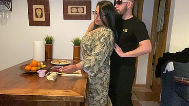 MY STEPMOM WAS IN THE KITCHEN AND I HAD TO FUCK HER!