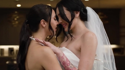 GIRLSWAY - Married Beauties Charlotte Sins & Melissa Stratton Reproduce Fantasy Wedding