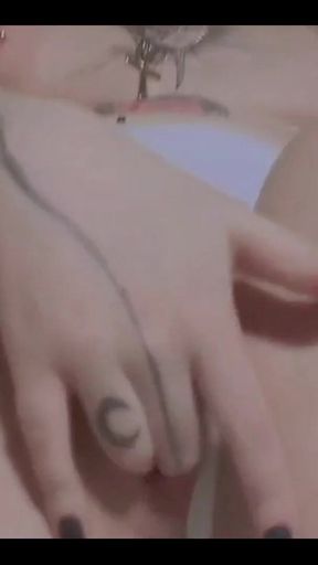 My Pussy Is so Wet