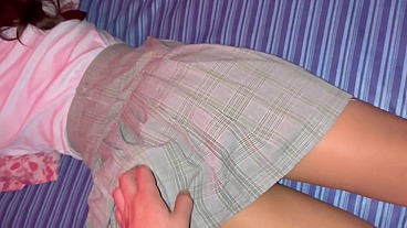 Colegiala en UNIFORME me pide por el CULO antes que lleguen sus papás [Exclusivo]