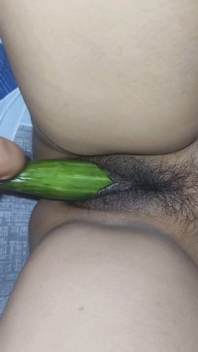 Sister in law ne chut me cucumber🥒dal ke chudwaya