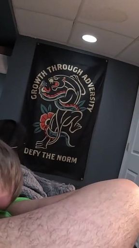 Sharing Bed with PAWG Stepsister