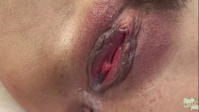 Asian Girl's Unique Masturbation Technique with Shaft Grinding for Ultimate Pleasure