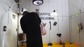 ”Shaft jerking BDSM babe on her knees”