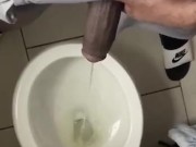 Who loves to take piss from a big black dick?