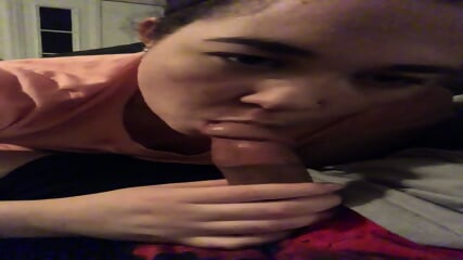 19 Yo Jules Sucking Dick On The Couch!