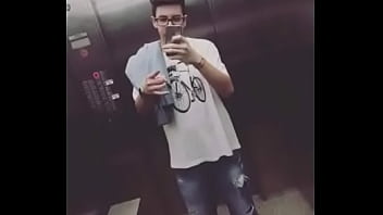 VEMOS AQUI O DO-DO BOD&Atilde_O, FALANDO MAL DA MINA Q ELE NAMORAVA VIRTUALMENTE