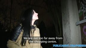 Amateur Long black haired sexy babe fucking outdoors