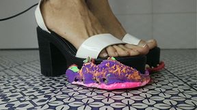 Destroying soft plasticine balls with platform sandals WMV