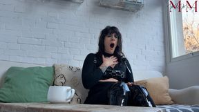 Lights Out Tea On Vacation-Hot Goth Girl Brews Chamomile Tea and Ends Up Yawning, Rest Walking, and Snoring LOUD Featuring Mia Hope-1080p