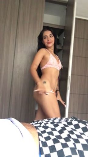 I undress and my boyfriend records me taking off my clothes