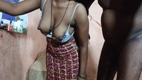Neighbor's girl 18 years old was alone at home boy went and having sex
