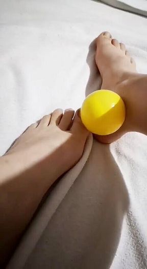 I love many cumings on my legs