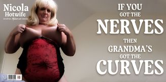 British, curvy grandma Nicola Hotwife loves to masturbate at home in bed when she's alone