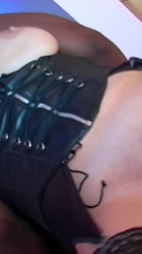 Blonde Curvy PAWG MILF Alicia Rhodes in Hot BBC Interracial Scene