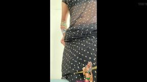 black saree cumshot xhev6wg