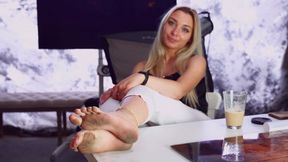 Dirty Feet Of Helena - Part 01 - 4096x2304 - 4K