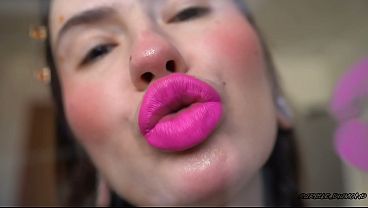 Deep Pinky Sugar Kiss   Spit Fetish Kissing