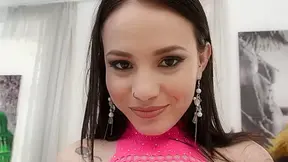 PEE DRINKING DP-Piss Loving Slut Lucy Mendez Gets Pounded During