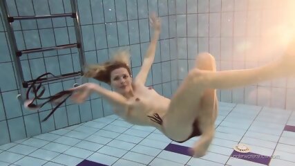 Nastya decided to do erotics underwater