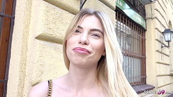 GERMAN SCOUT - ERSTER ANAL FICK F&Uuml_R SCHLANKE STUDENTIN MELINA BEI ECHTEN STRASSEN CASTING